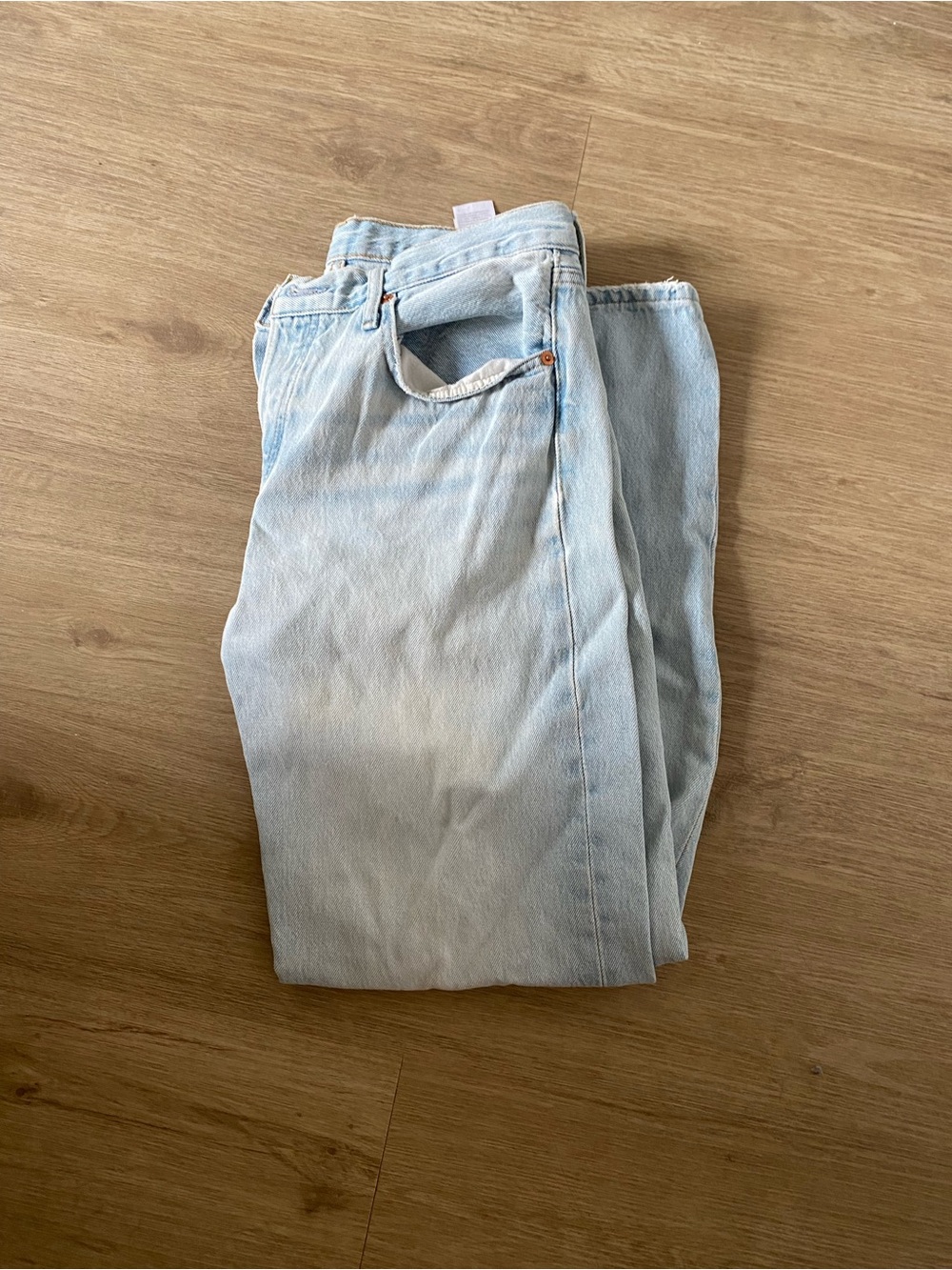 Levi's Light Blue Relaxed Fit Jeans